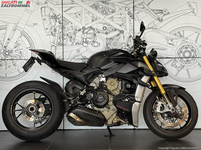 Ducati Streetfighter V4 S