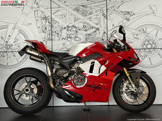 Ducati PANIGALE V4 R